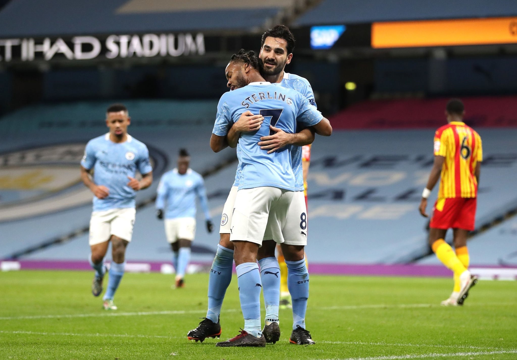 系的多元化 系的多元化